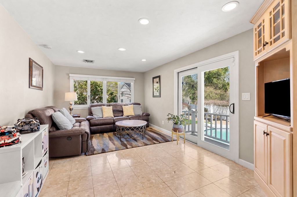 6 Melina Road Newton, MA 02459 - Photo 14 of 42 Gallery Image 14