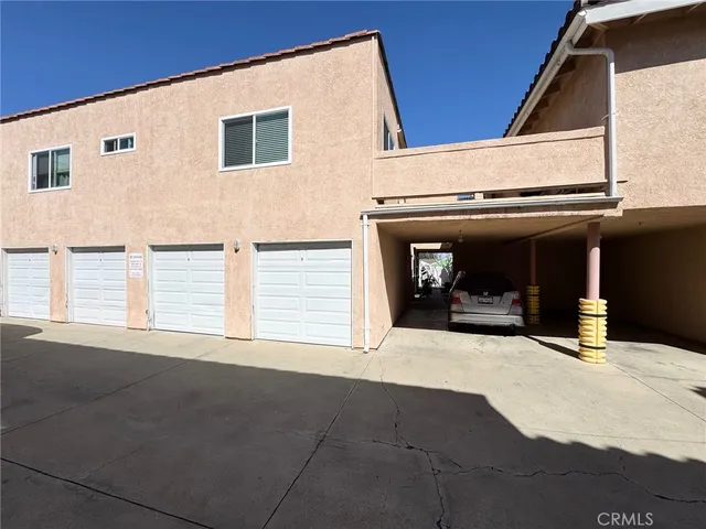 a view of a house with a outdoor space