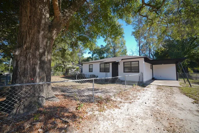$1,375 | 231 Gaile Avenue, Tallahassee, FL 32305