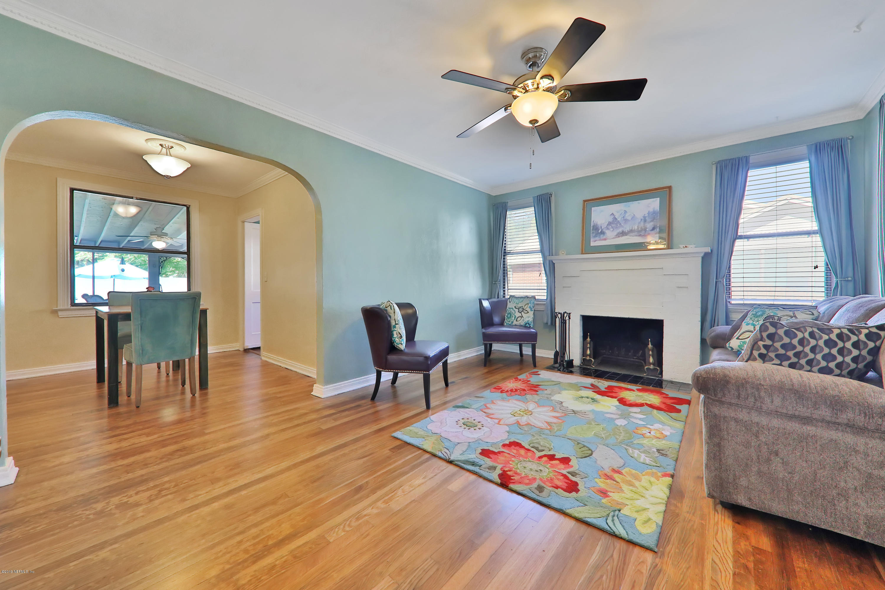 1758 Greenridge Road Jacksonville, FL 32207 - Photo 3 of 25 0S9A1161