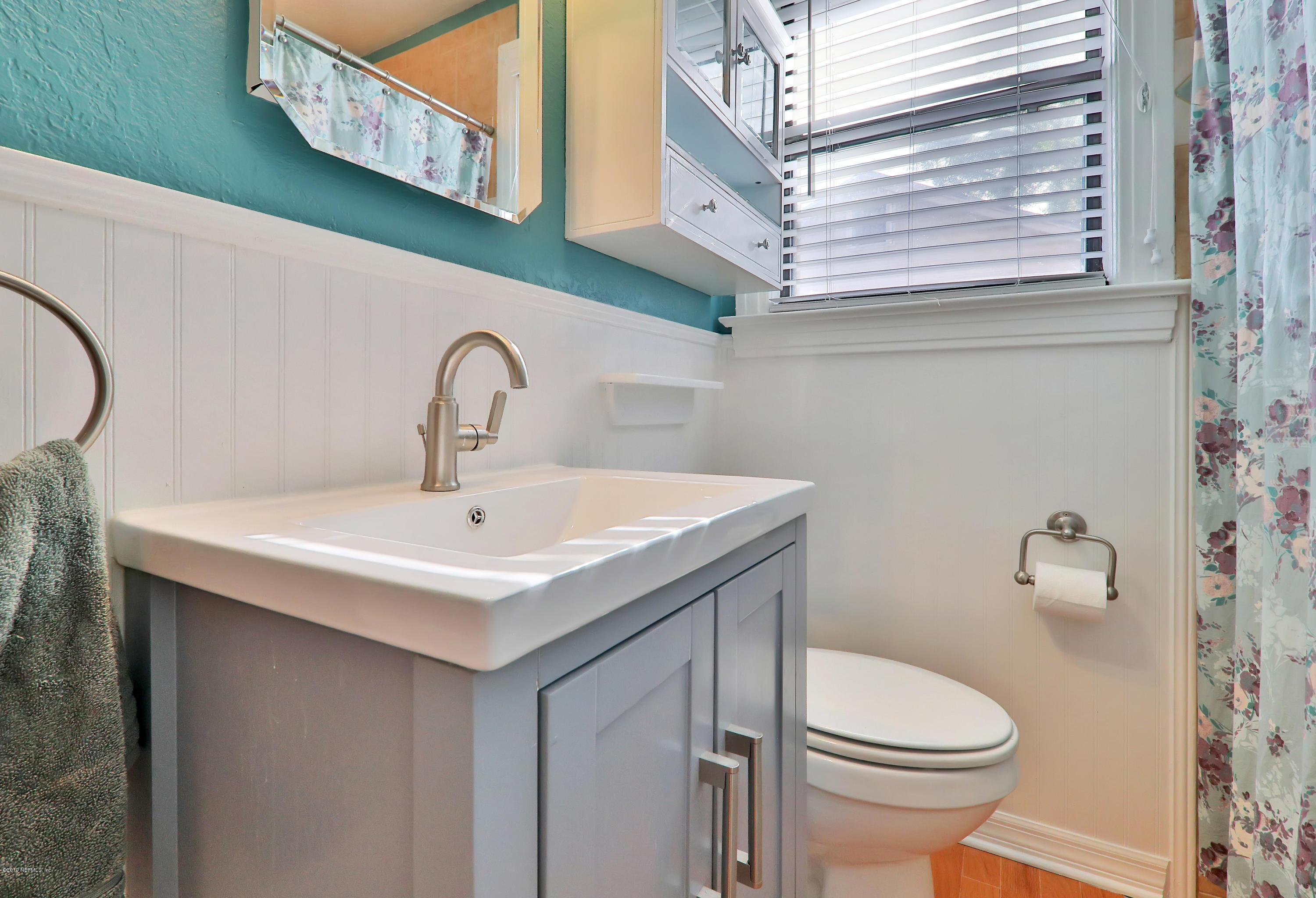 1758 Greenridge Road Jacksonville, FL 32207 - Photo 9 of 25 0S9A1151