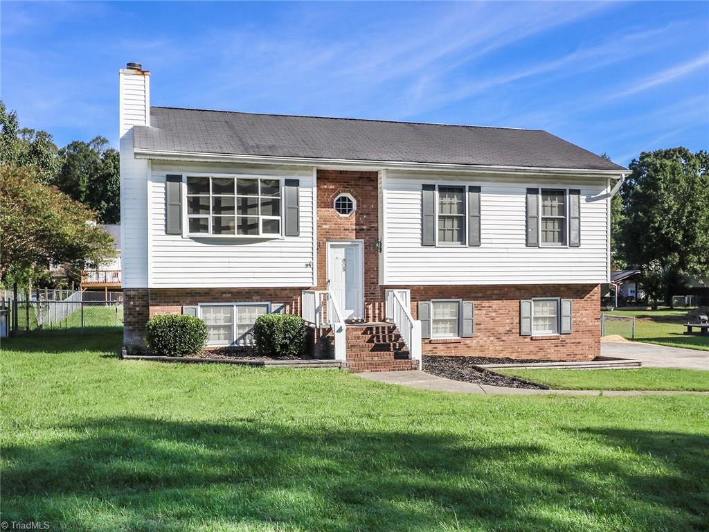 805 Burguss Road High Point, NC 27265 - Photo 1 of 20 Gallery Image 1