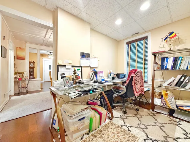 $295,000 | 320 West Donovan Avenue, Woodstock, IL 60098