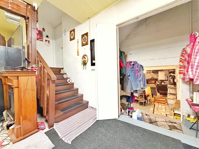 $295,000 | 320 West Donovan Avenue, Woodstock, IL 60098