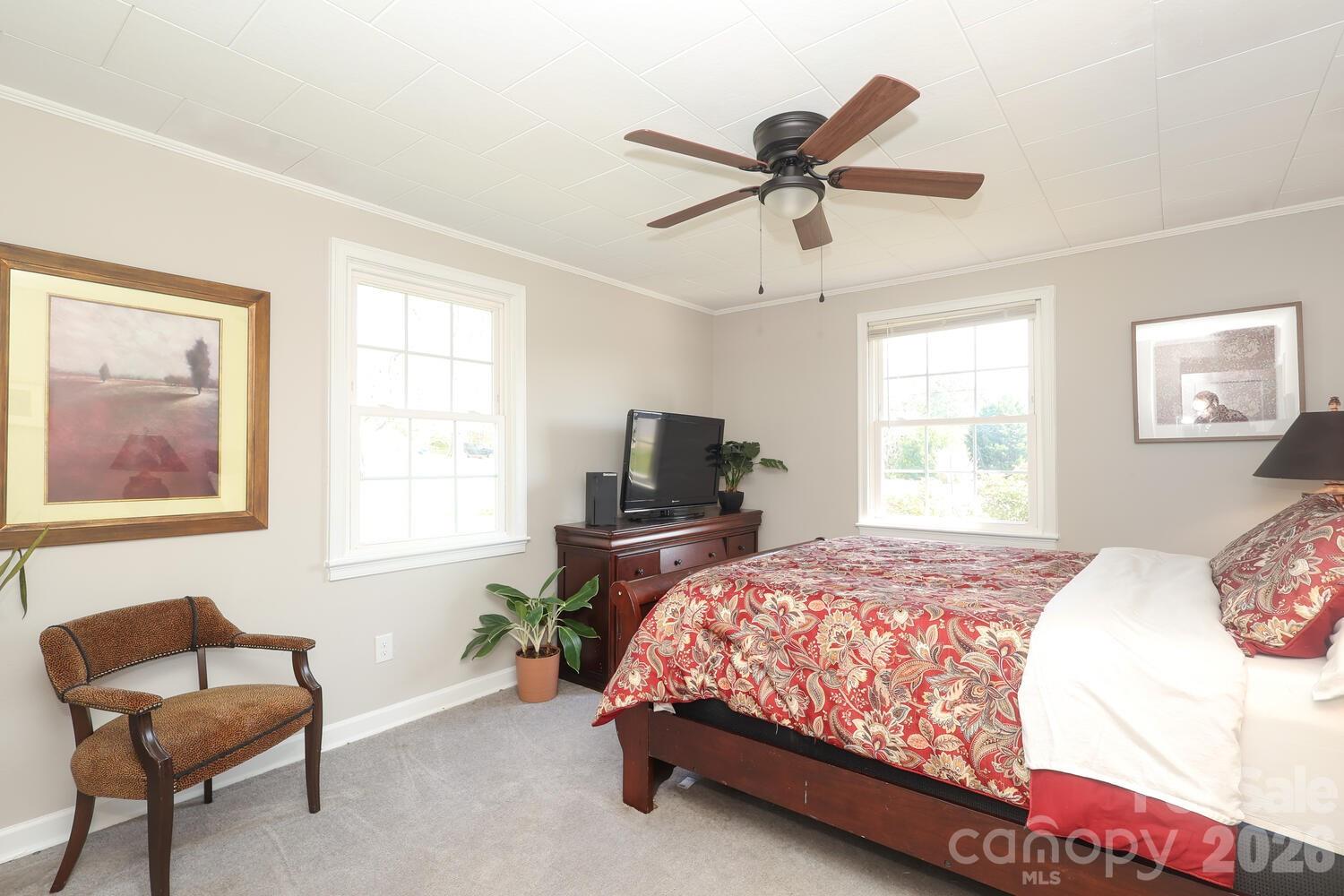 414 South Chester Street Blacksburg, SC 29702 - Photo 22 of 40