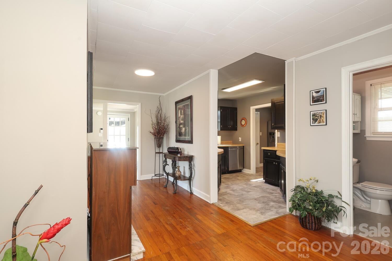 414 South Chester Street Blacksburg, SC 29702 - Photo 25 of 40