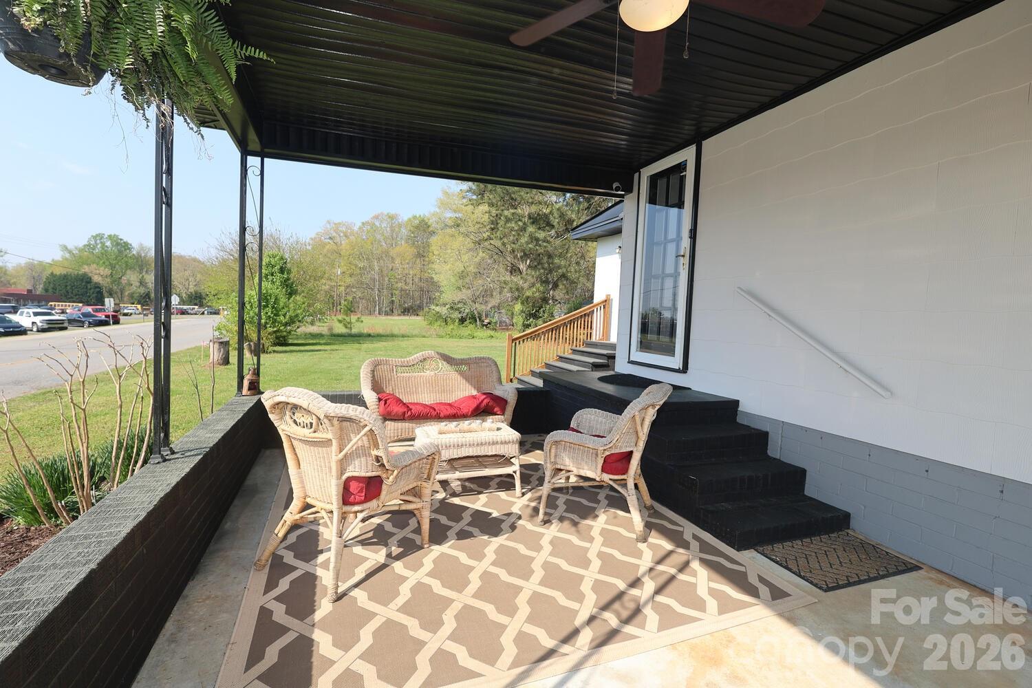 414 South Chester Street Blacksburg, SC 29702 - Photo 32 of 40