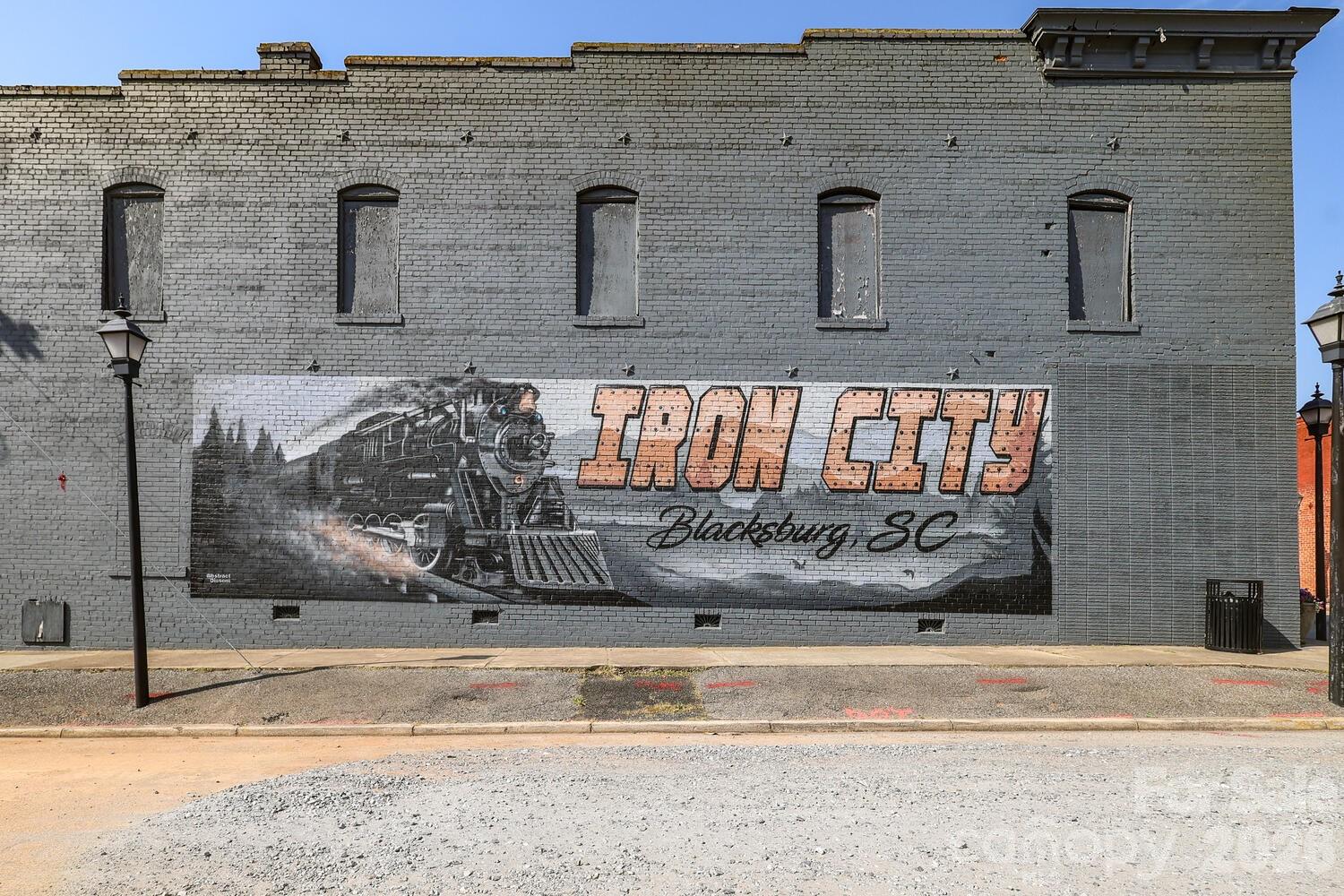 414 South Chester Street Blacksburg, SC 29702 - Photo 39 of 40