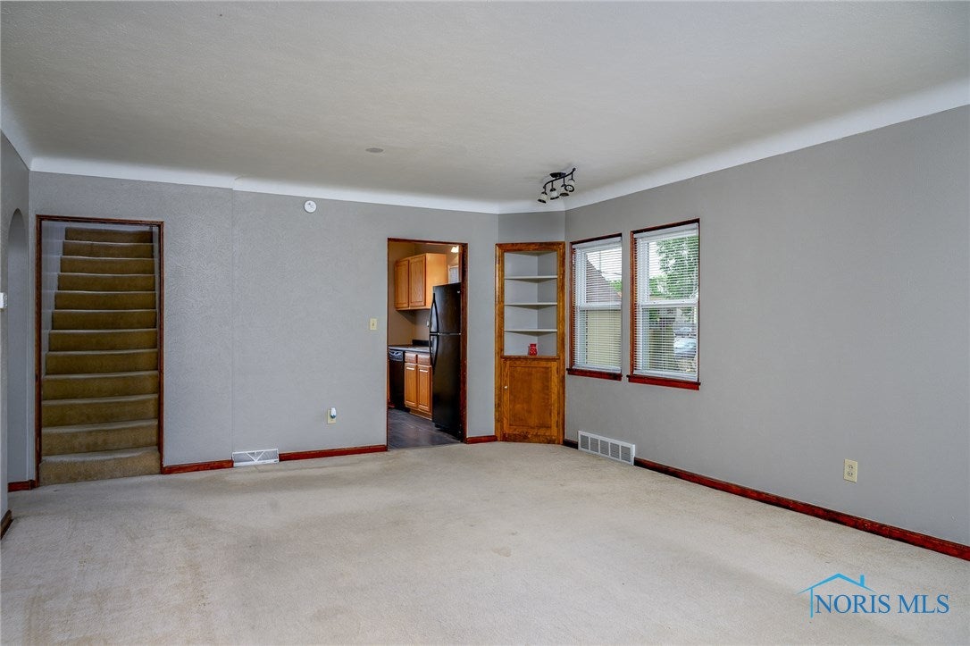 4018 Garrison Road Toledo, OH 43613 - Photo 6 of 16 Gallery Image 6