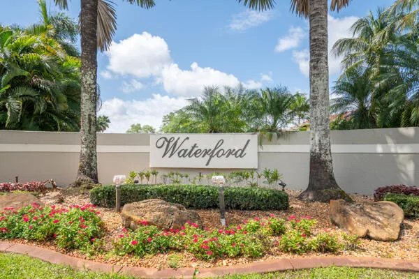 $7,800 | 5510 Castlegate Avenue, Davie, FL 33331