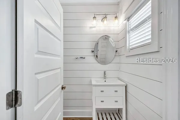$1,789,000 | 2 Talon Court, Hilton Head Island, SC 29926