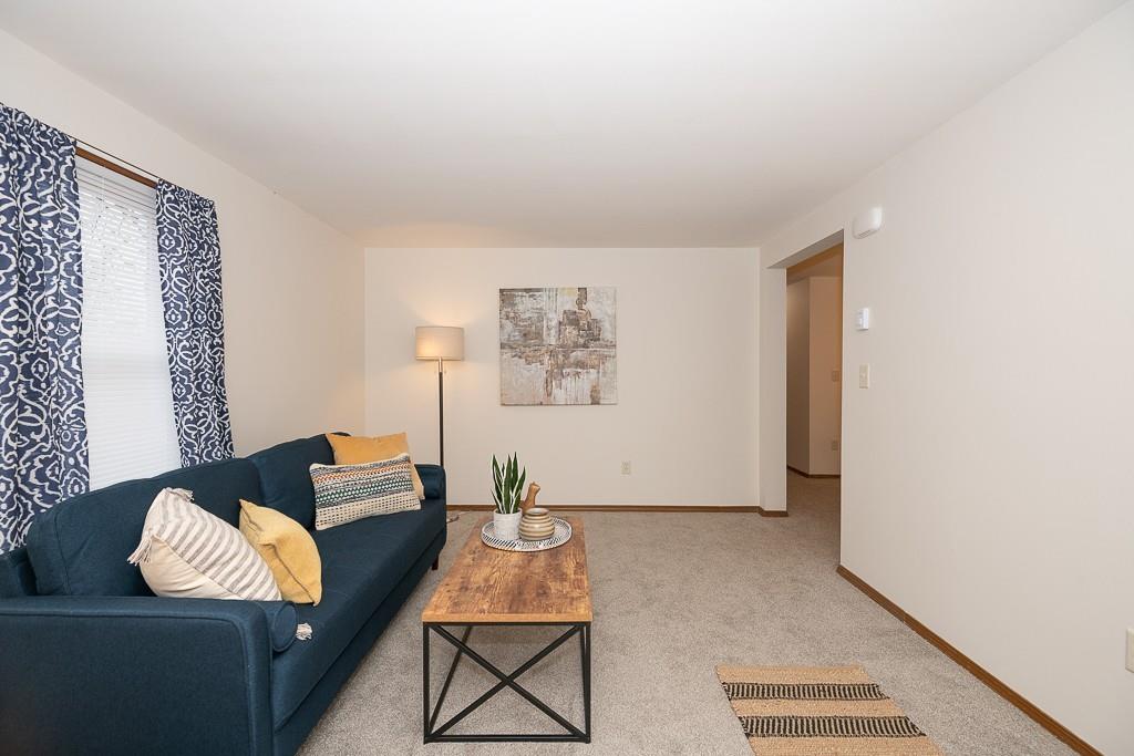 65 Wayside Road Worcester, MA 01605 - Photo 2 of 23 Gallery Image 2