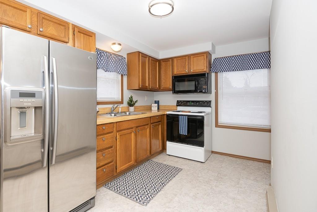 65 Wayside Road Worcester, MA 01605 - Photo 5 of 23 Gallery Image 5