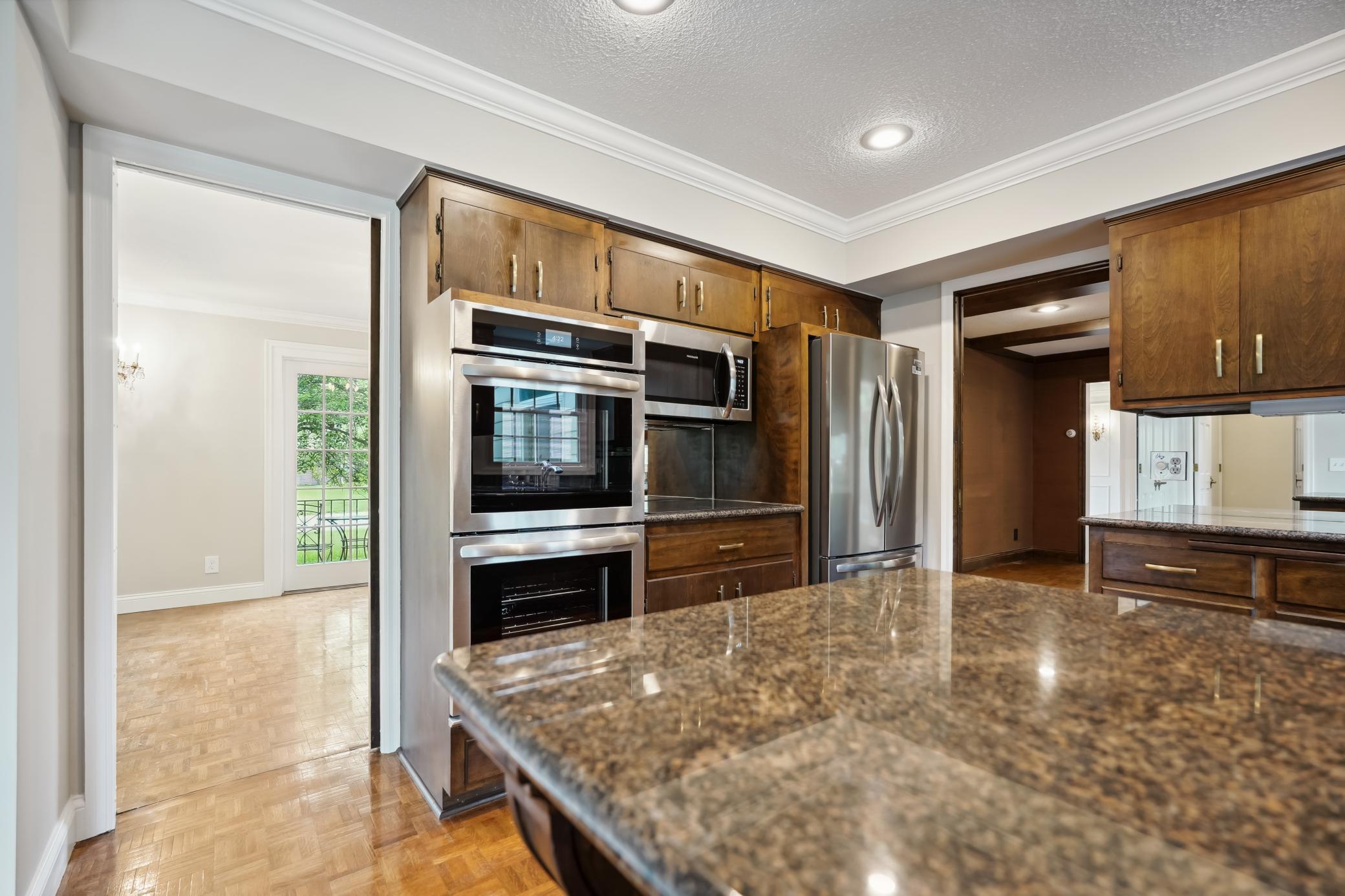 5721 Londonderry Road Edina, MN 55436 - Photo 29 of 84