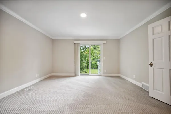 $6,500 | 5721 Londonderry Road, Edina, MN 55436