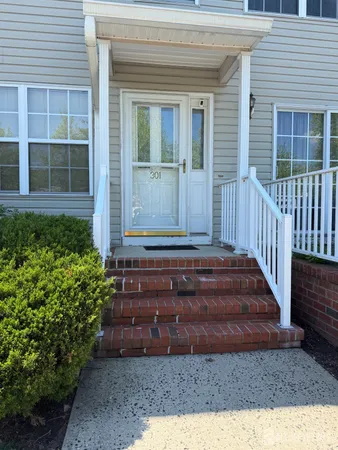 $459,000 | 301 Vasser Drive, Piscataway, NJ 08854