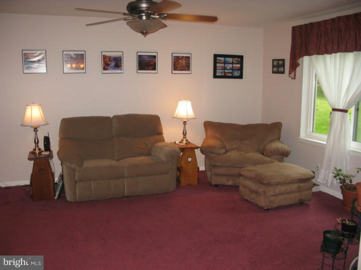 126-2 Kirkbride Road Voorhees, NJ 08043 - Photo 5 of 21 Living Room