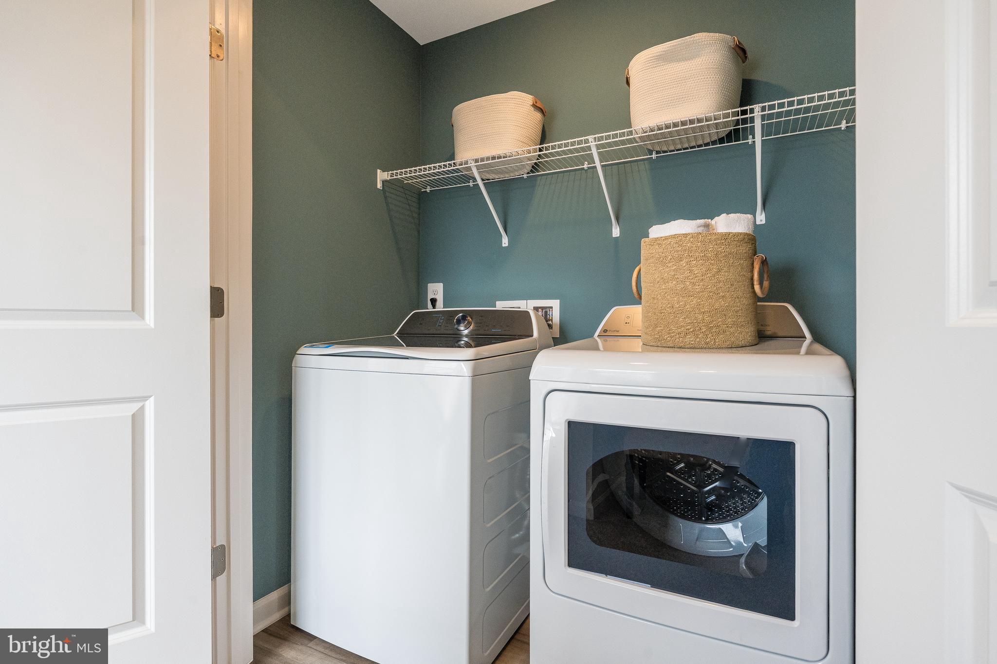 345 Short Br Drive Ranson, WV 25438 - Photo 17 of 21 a room with a washer and dryer