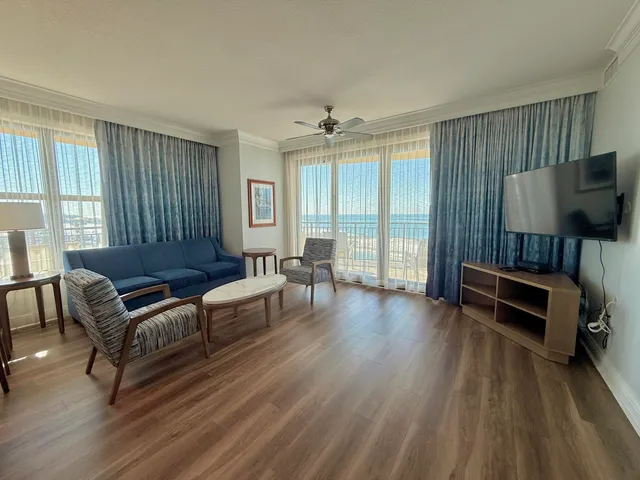 $81,500 | 10 Harbor Boulevard, Unit E506F, Destin, FL 32541