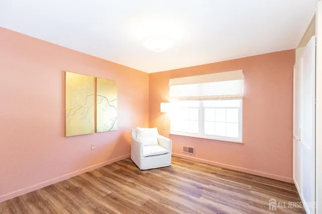 $799,000 | 9 Sturbridge Drive West, Piscataway, NJ 08854