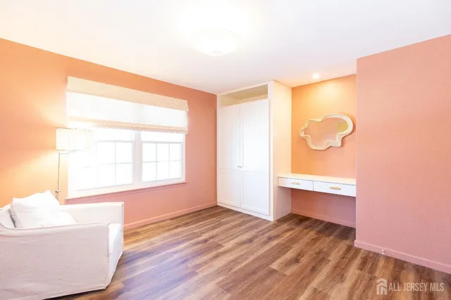 $799,000 | 9 Sturbridge Drive West, Piscataway, NJ 08854