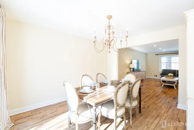 $799,000 | 9 Sturbridge Drive West, Piscataway, NJ 08854