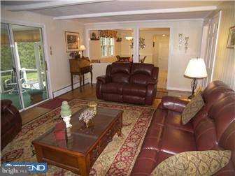 1130 East Sandy Ridge Road Doylestown, PA 18901 - Photo 5 of 12 Gallery Image 5