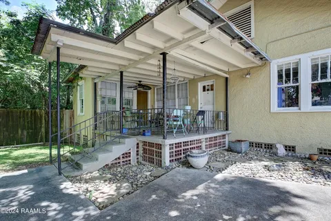 $295,000 | 427 North Sterling Street, Lafayette, LA 70501