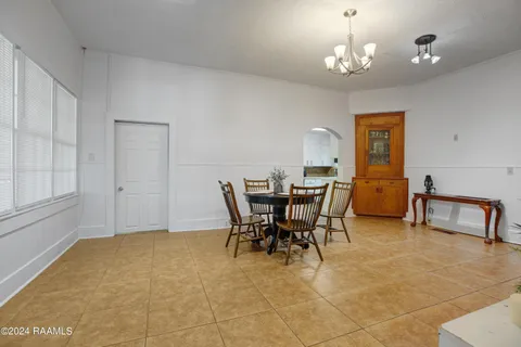 $295,000 | 427 North Sterling Street, Lafayette, LA 70501