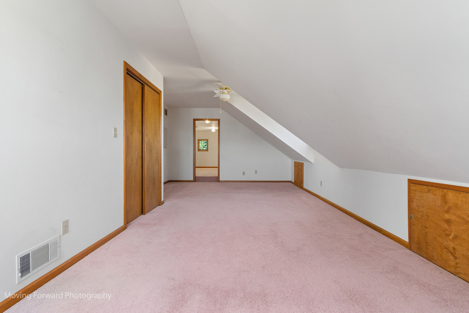 1645 East Southmor Road Morris, IL 60450 - Photo 29 of 39 a view of an empty room with a window