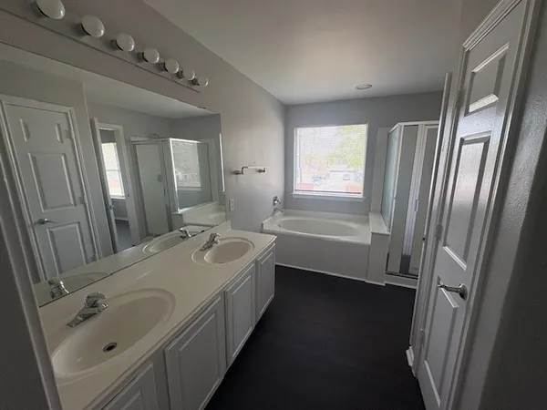 $1,700 | 14318 Melody Glen Lane, Houston, TX 77014