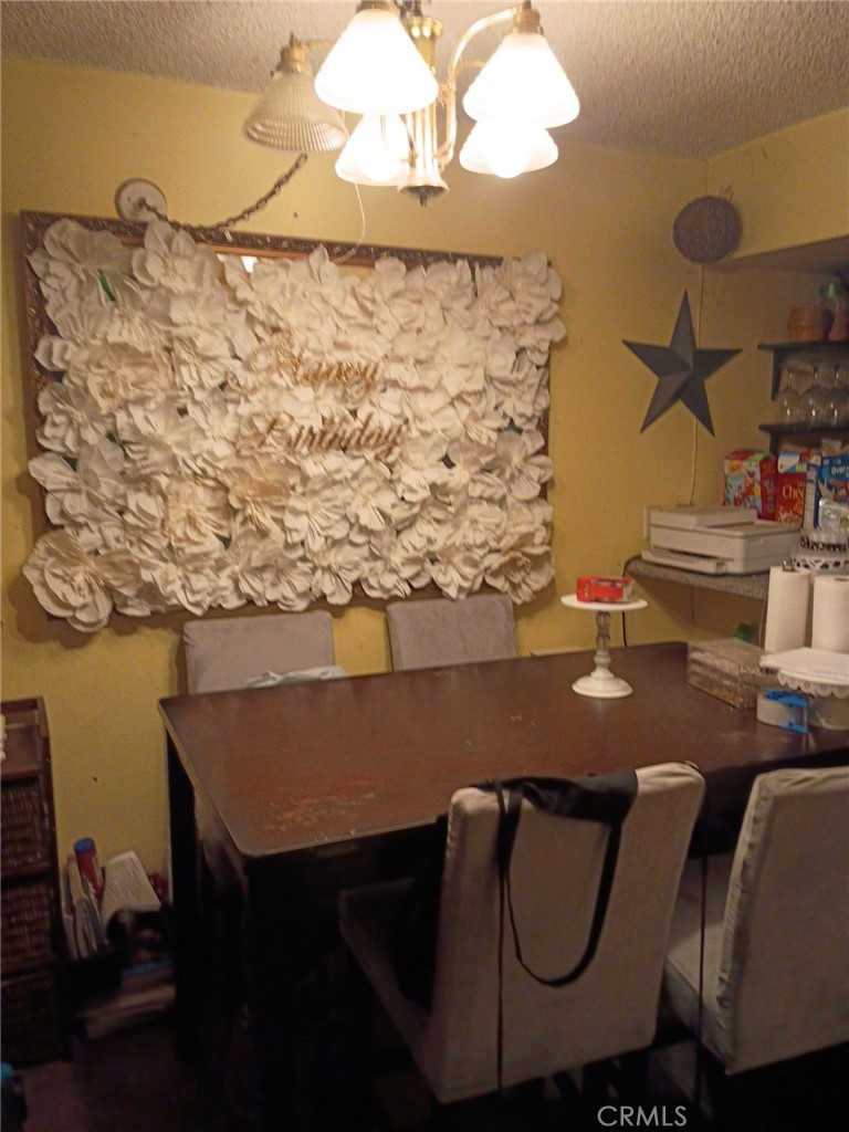 2891 Canyon Crest Drive, Unit 53 Riverside, CA 92507 - Photo 3 of 6 Original dining Room
