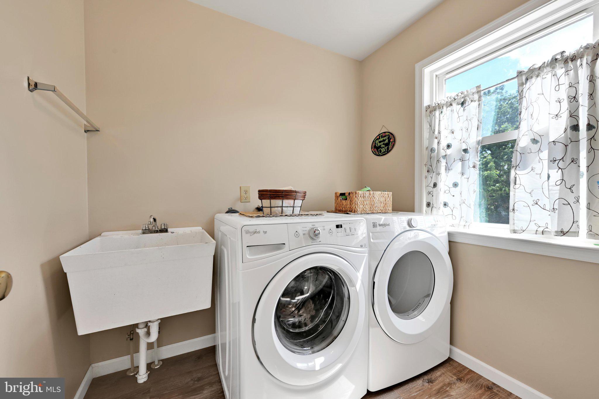 680 New Schaefferstown Road Bernville, PA 19506 - Photo 39 of 71 Laundry Area