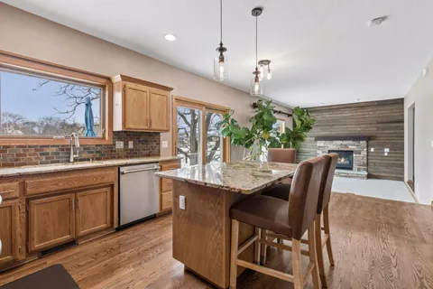 $780,000 | 4639 Manor Drive, Eagan, MN 55123