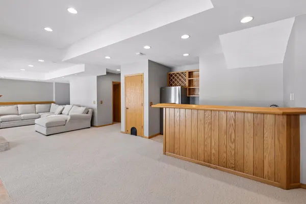 $780,000 | 4639 Manor Drive, Eagan, MN 55123