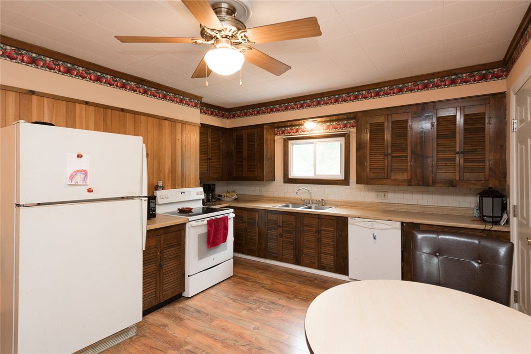 705 3rd Avenue Woonsocket, RI 02895 - Photo 7 of 18
