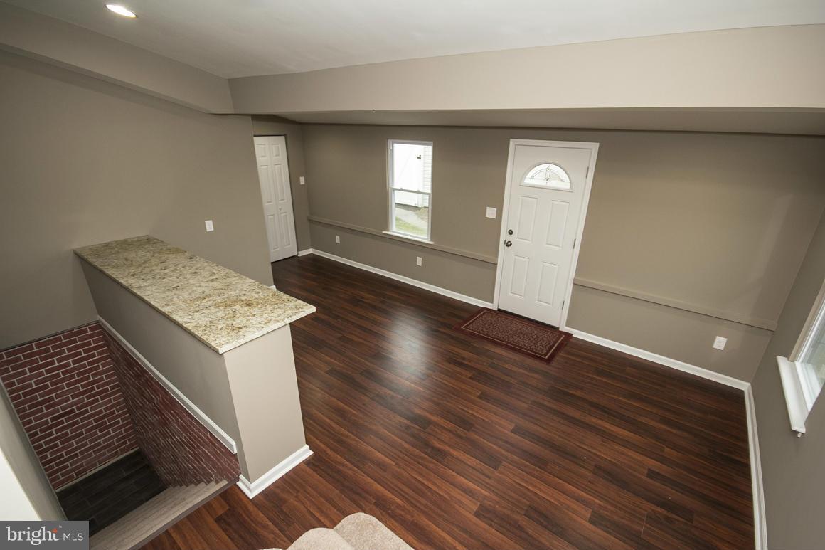 2625 Ambler Road Baltimore, MD 21222 - Photo 12 of 25 Family Room