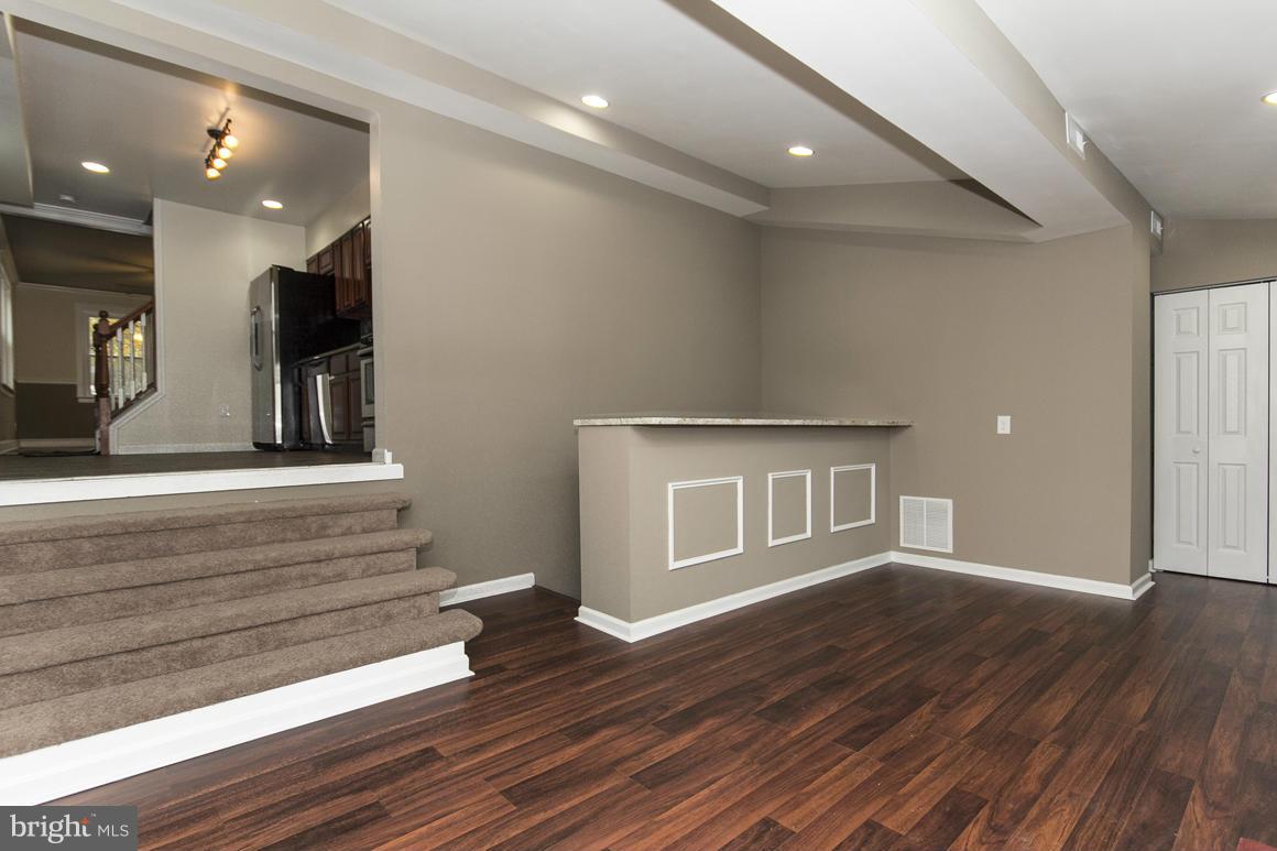 2625 Ambler Road Baltimore, MD 21222 - Photo 13 of 25 Family Room