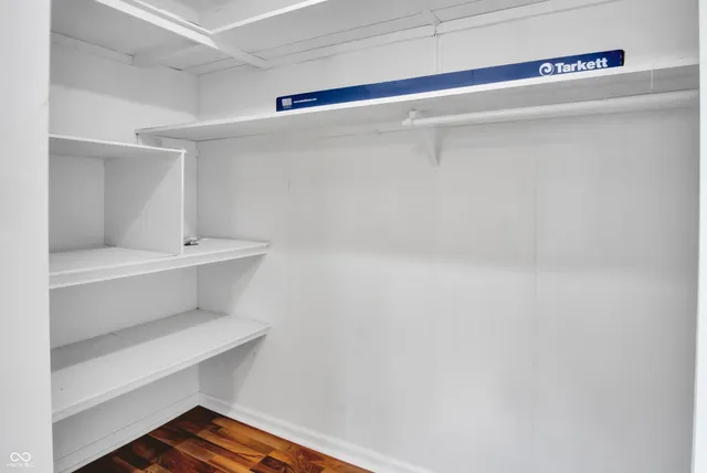 $189,900 | 2433 17th Street, Columbus, IN 47201