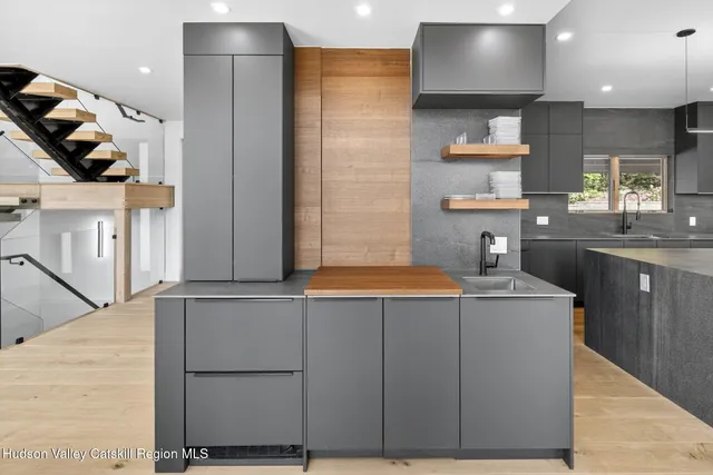 $2,699,999 | 110 Old Road, Windham, NY 12496