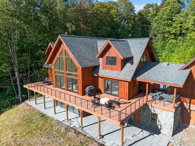 $2,699,999 | 110 Old Road, Windham, NY 12496
