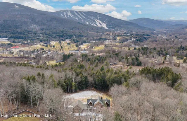 $2,699,999 | 110 Old Road, Windham, NY 12496