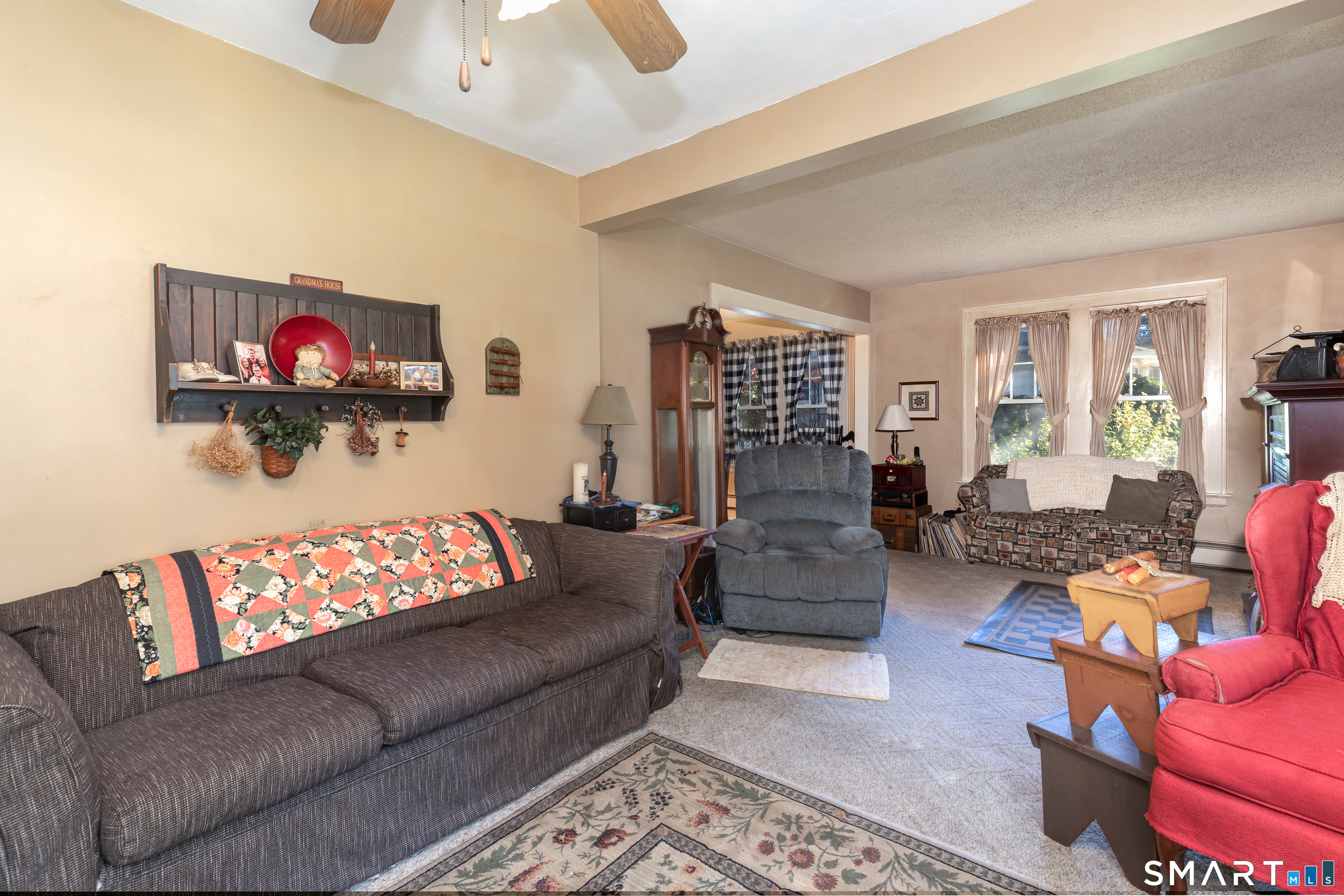 516 Chipman Street Waterbury, CT 06708 - Photo 5 of 40 Gallery Image 5