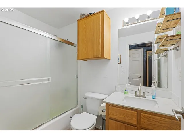 $519,000 | 1439 Southwest 208th Avenue, Beaverton, OR 97003