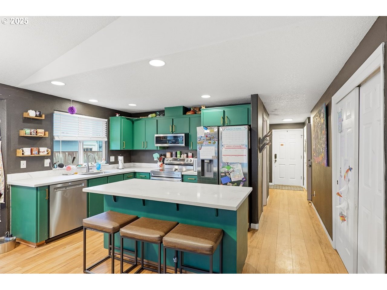 1439 Southwest 208th Avenue Beaverton, OR 97003 - Photo 2 of 19