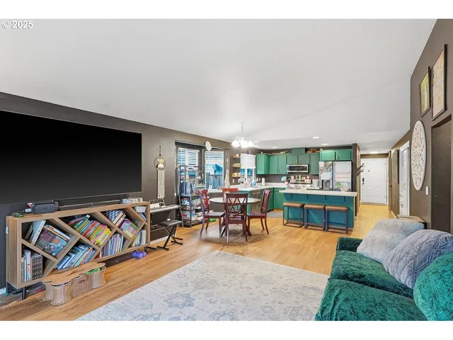 $519,000 | 1439 Southwest 208th Avenue, Beaverton, OR 97003