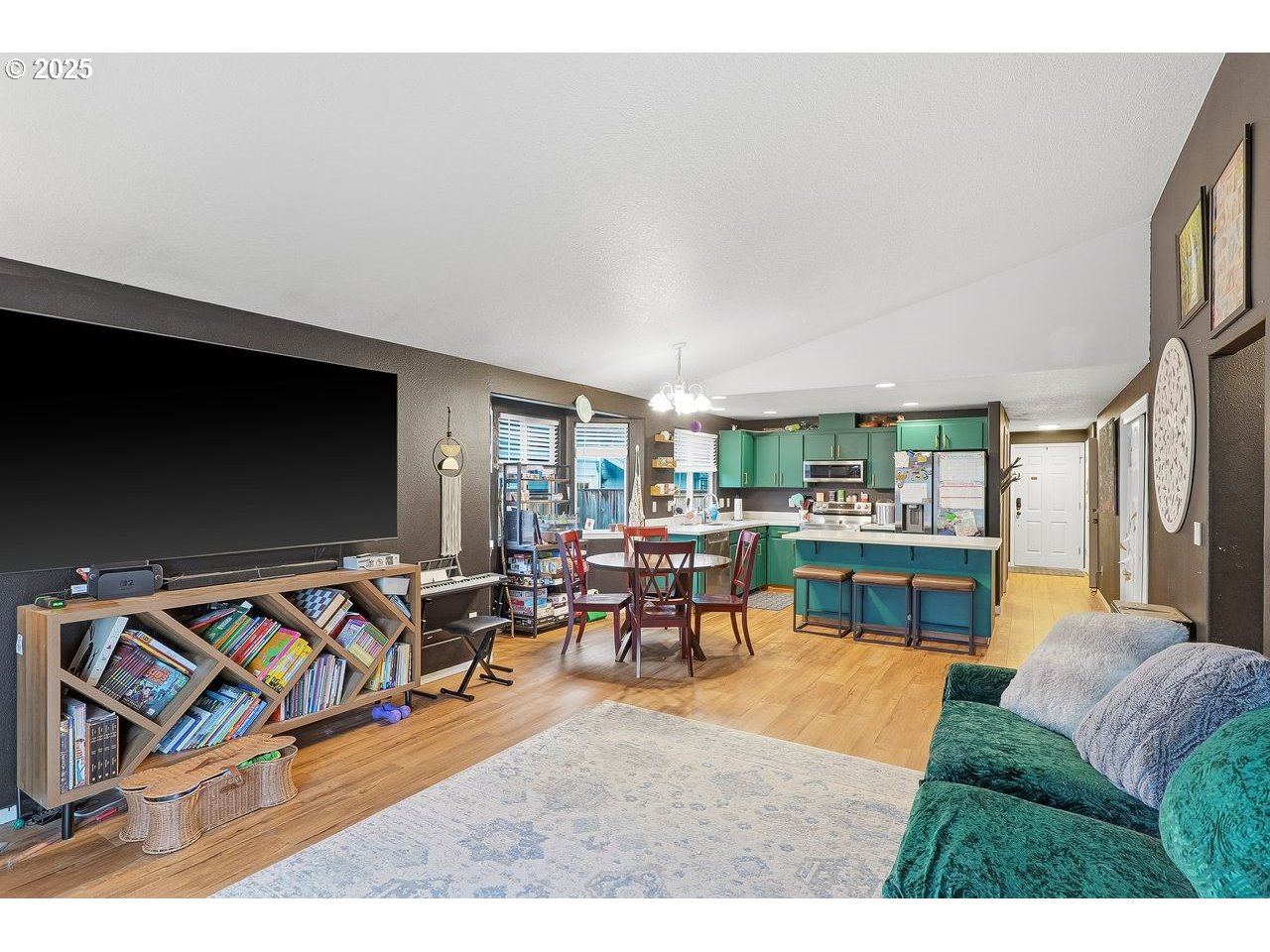 1439 Southwest 208th Avenue Beaverton, OR 97003 - Photo 4 of 19