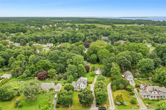 $939,000 | 264 Washington Avenue, Jamesport, NY 11901