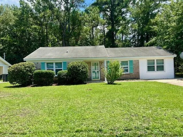$299,900 | 3249 Stonehaven Drive, North Charleston, SC 29420