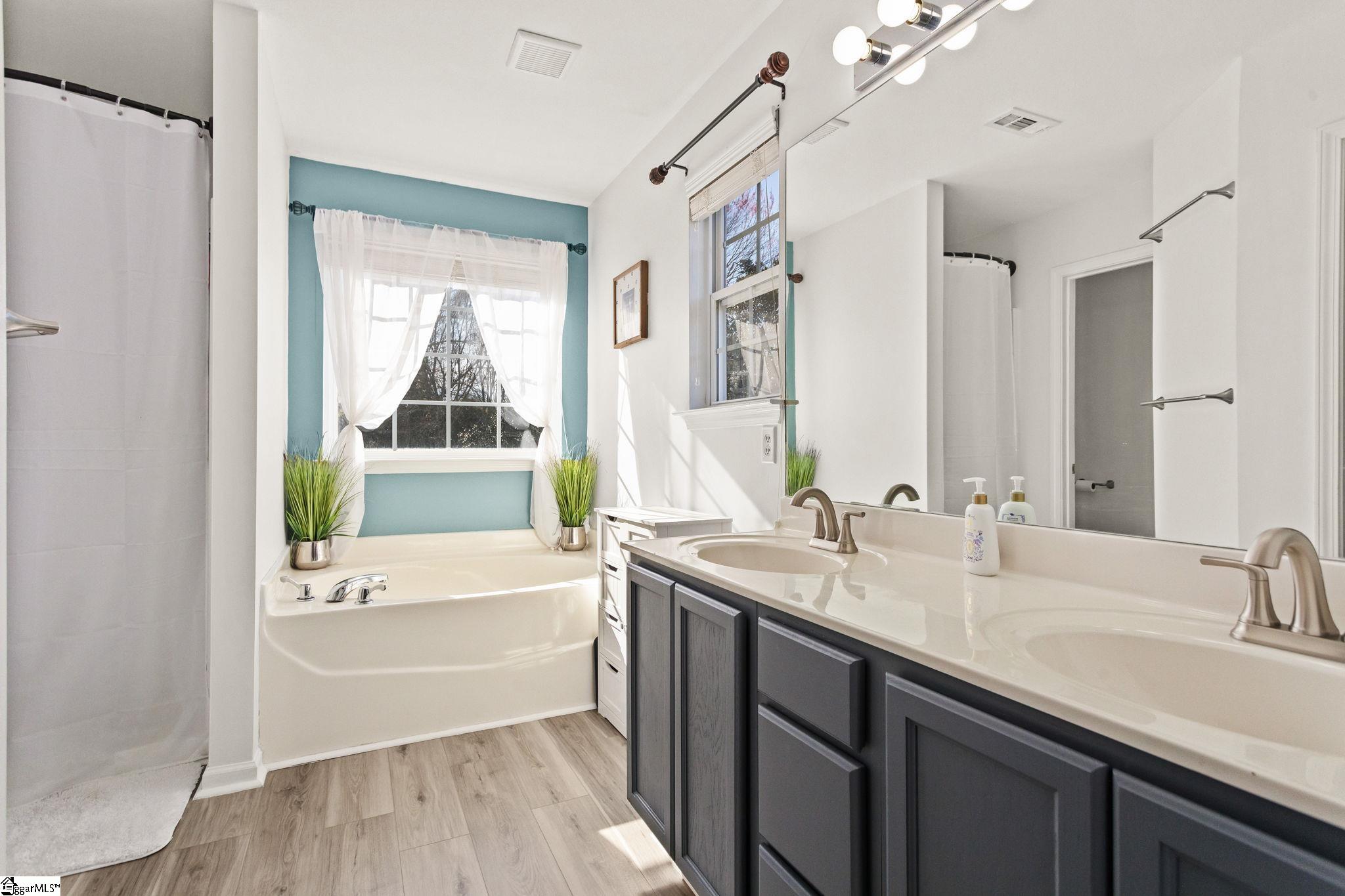 803 Barn Swallow Drive Simpsonville, SC 29680 - Photo 12 of 24